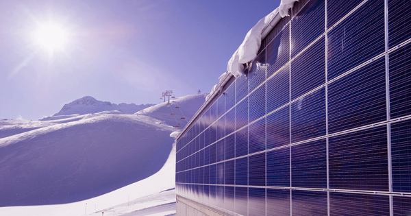 The new device generates electricity from snowfall