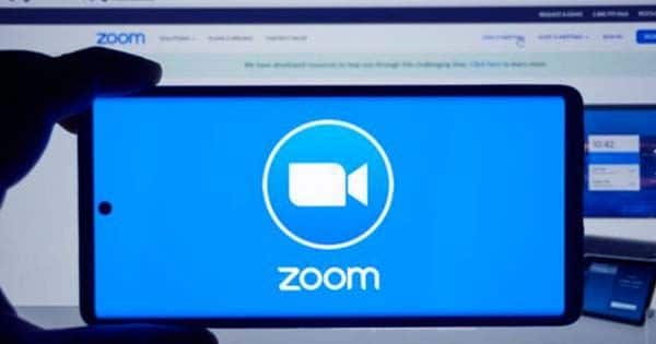 Were-talking-startup-sales-with-Zoom-CRO-Ryan-Azus-at-TechCrunch-Early-Stage-1