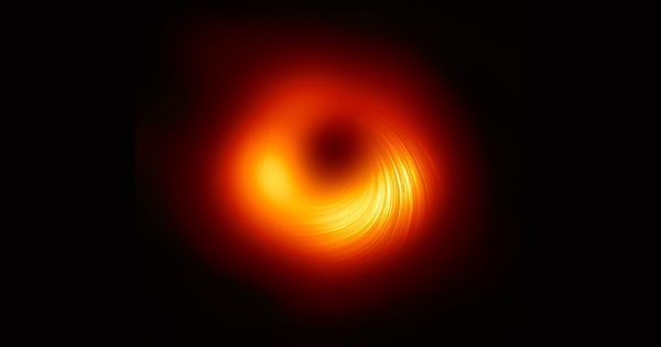 New Image Showing Magnetic Fields Closest to the Supermassive Black Hole