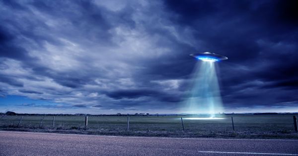 Instantly Thinking UFOs are Aliens is “The Height of Foolishness”, Says Retired Astronaut