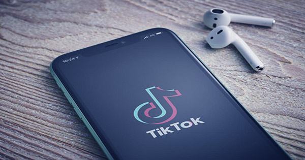 TikTok dodges questions about biometric data collection in Senate hearing