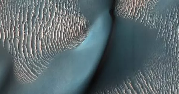On-Mars-Dunes-are-being-used-to-Decipher-Wind-1