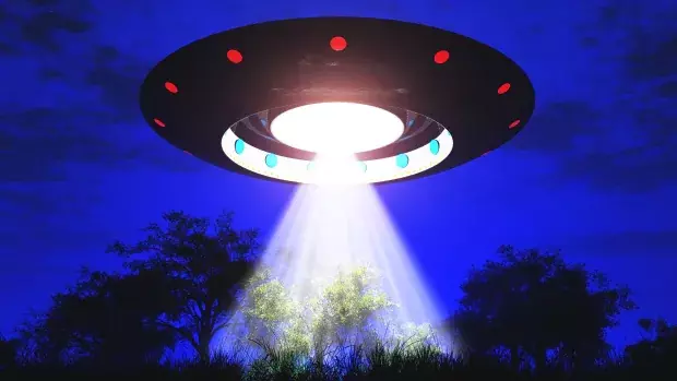 Best UFO Photo Ever Gets a High-Resolution Makeover