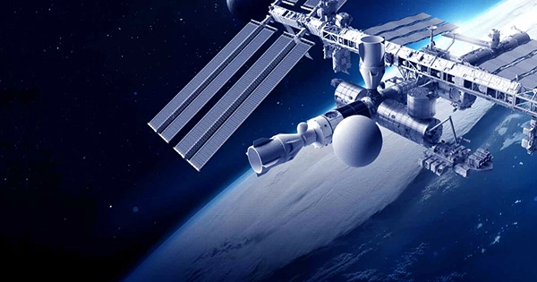 NASA Grants $279M to Six Private Satcom Providers, Including $70M for Spacex