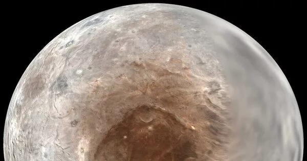 A Potential Source for Charon’s Crimson Cap is found by Scientists