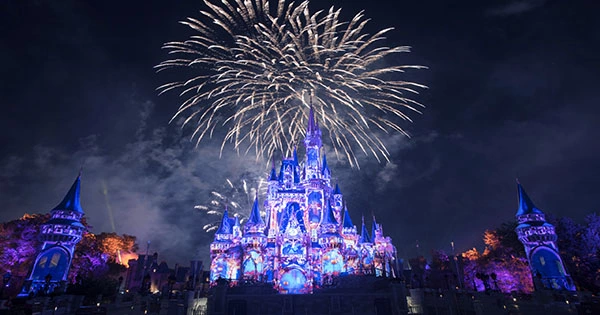 Snap And Disney Team Up To Create an AR Cinderella Castle Mural at Disney World