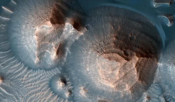 Arabian-Water-was-Briefly-Present-Marss-Terra-1