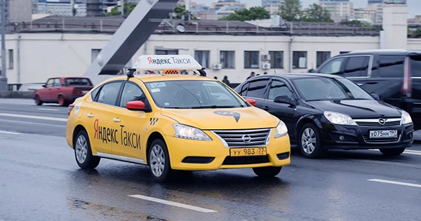 Moscow is in chaos after hackers direct dozens of taxis to one location
