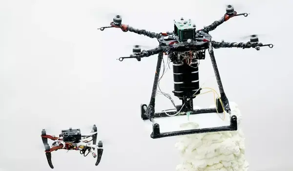 A-Horde-of-3D-printing-Drones-for-Building-and-Maintenance-1
