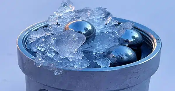 According to a New Experiment, a Disputed Variant of Ice May Exist in Nature After All